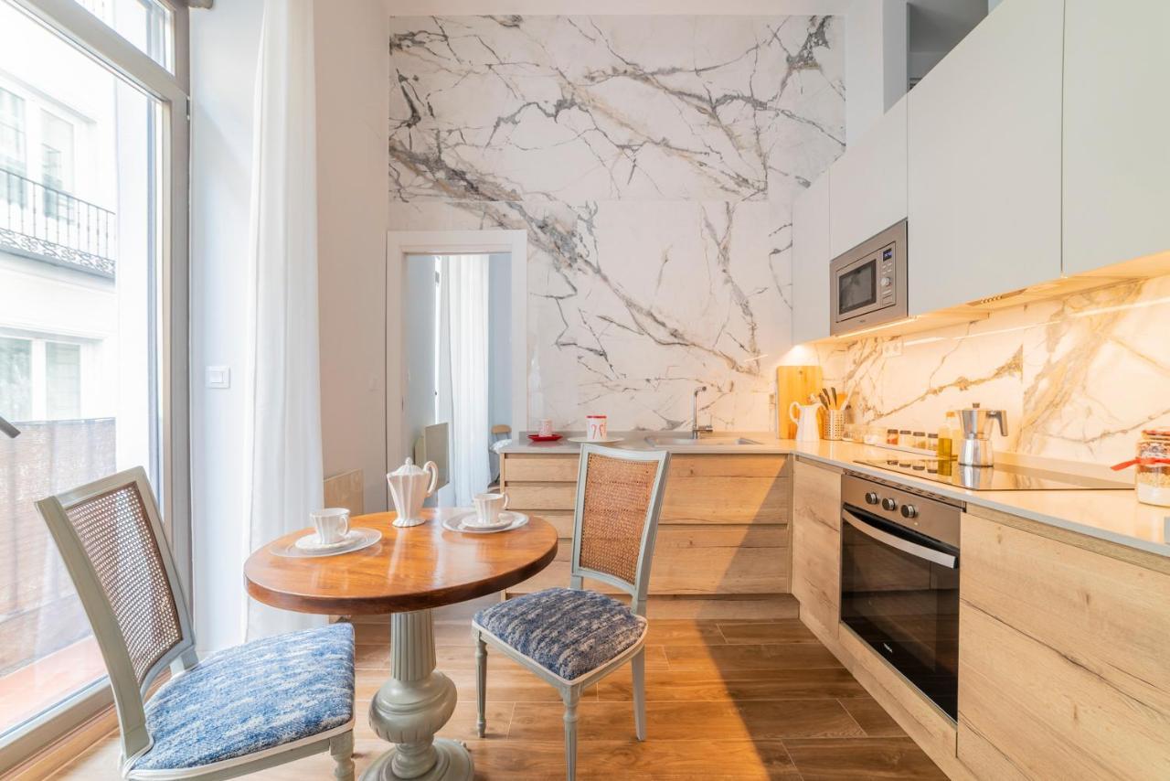 Bonito Apartamento En Chueca Madrid Luaran gambar